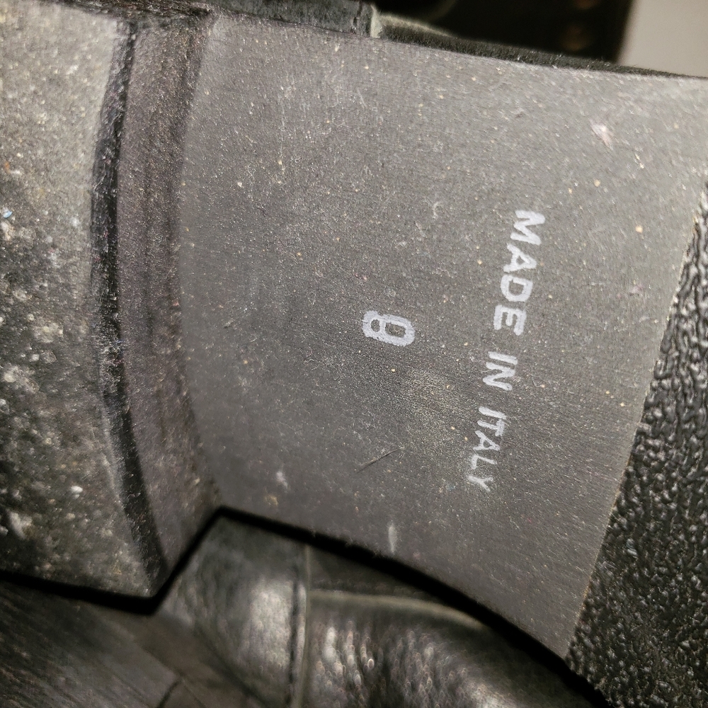Madewell Leather Workwear Biker Boot in Black - Picture 6 of 7